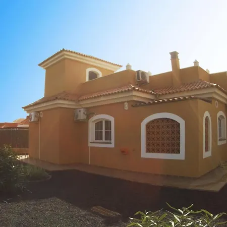 Fuertebeds Villa Valeria Feriehus